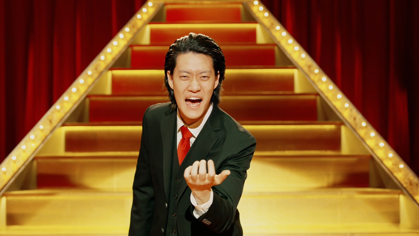 CM「応募方法」編より。