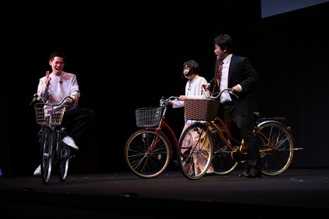 9本目のコントのワンシーン。