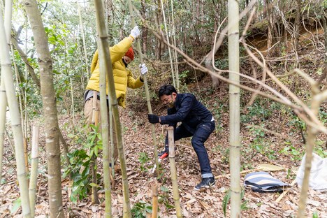 「シャンプーハットてつじの空き家でハピキャン」より。(c)メ～テレ