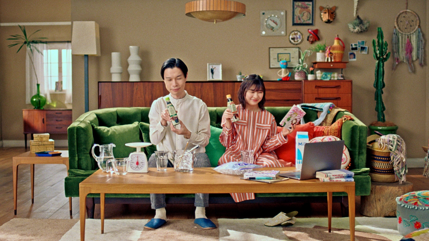 CM「キッチリ夫と、テキトウ妻」編より。