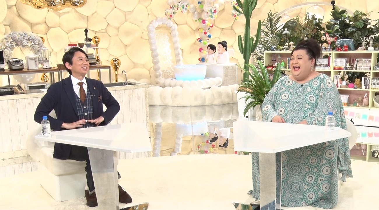 「マツコ＆有吉 かりそめ天国」に出演する有吉弘行とマツコ・デラックス。(c)テレビ朝日