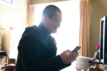 映画「ゾッキ」より、コウテイ九条の出演シーン。