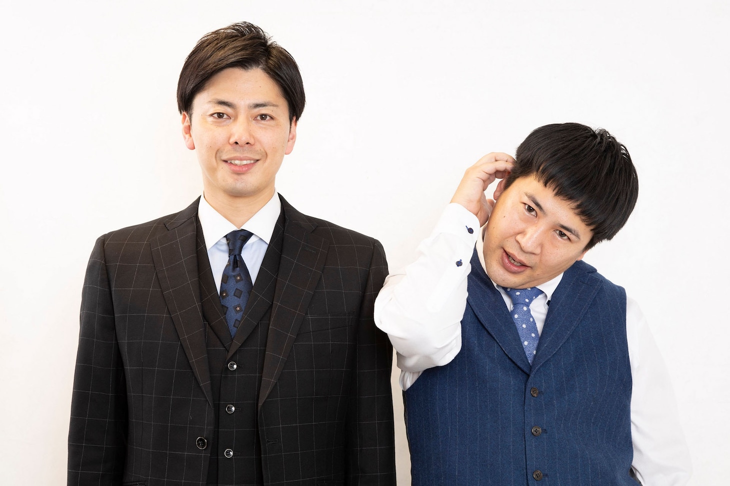 ラフレクラン改めコットン。左が西村、右がきょん。