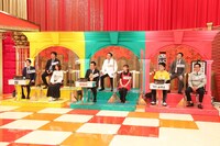 焼肉チェーン3社の人々。(c)フジテレビ