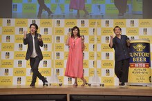 （左から）粗品、松嶋菜々子、吉田鋼太郎。