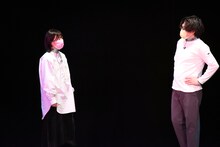 ユニットコント「あたらしいとうきょう」のワンシーン。左から伊藤沙莉、オズワルド伊藤。