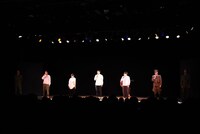 エンディングではオズワルド畠中作詞、作曲の歌を全員で歌唱。