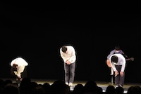 左から伊藤沙莉、オズワルド。