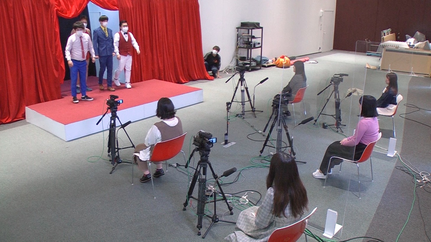 「ギャグカルタ2021」の様子。(c)フジテレビ