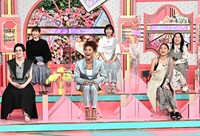 「オモテガール裏ガール」のワンシーン。(c)TBS