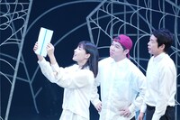 「てれびのおばけ」ゲネプロ公演の様子。