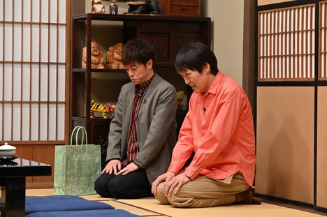 陣内智則と千原ジュニア。(c)ABCテレビ