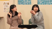 パーパー・あいなぷぅ（左）とにゃんこスター・アンゴラ村長（右）のユニット・にゃんパー。(c)HBC