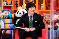 MCの内村光良。