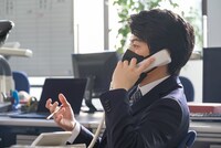 撮影中の土佐兄弟・有輝。