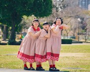 左から百瀬さつき、むろみさ、坊あかね。