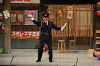 2019年に「吉本新喜劇60周年開幕イベント～60周年だよ！吉本新喜劇！～」に出演したチャーリー浜。(c)吉本興業