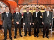 「解決！マルガリータファイブ」に出演する（左から）アキナ山名、バイきんぐ小峠、千鳥・大悟、天竺鼠・川原、錦鯉・長谷川。(c)テレビ朝日