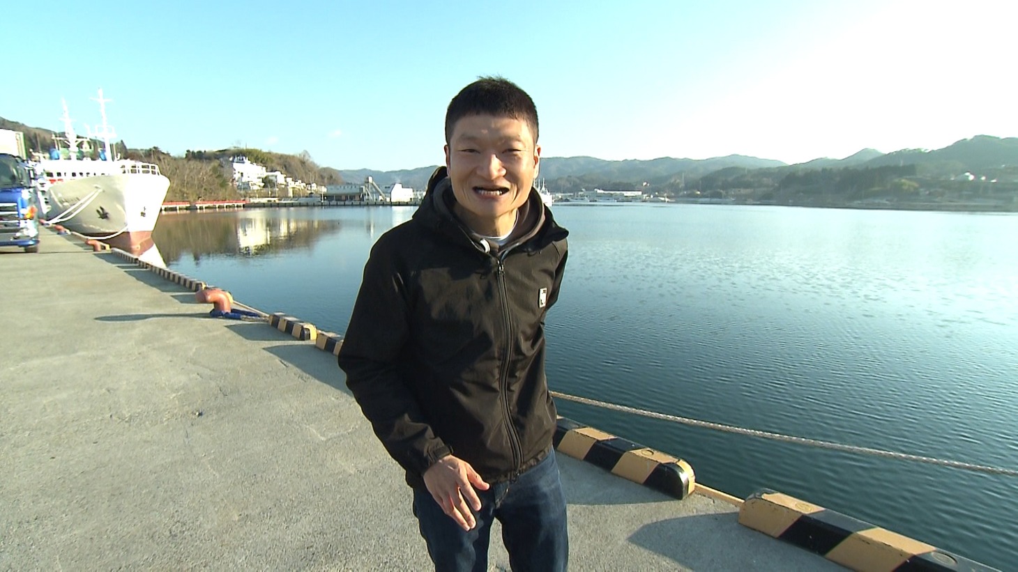 「相席食堂」に出演する加藤歩。(c)ABCテレビ