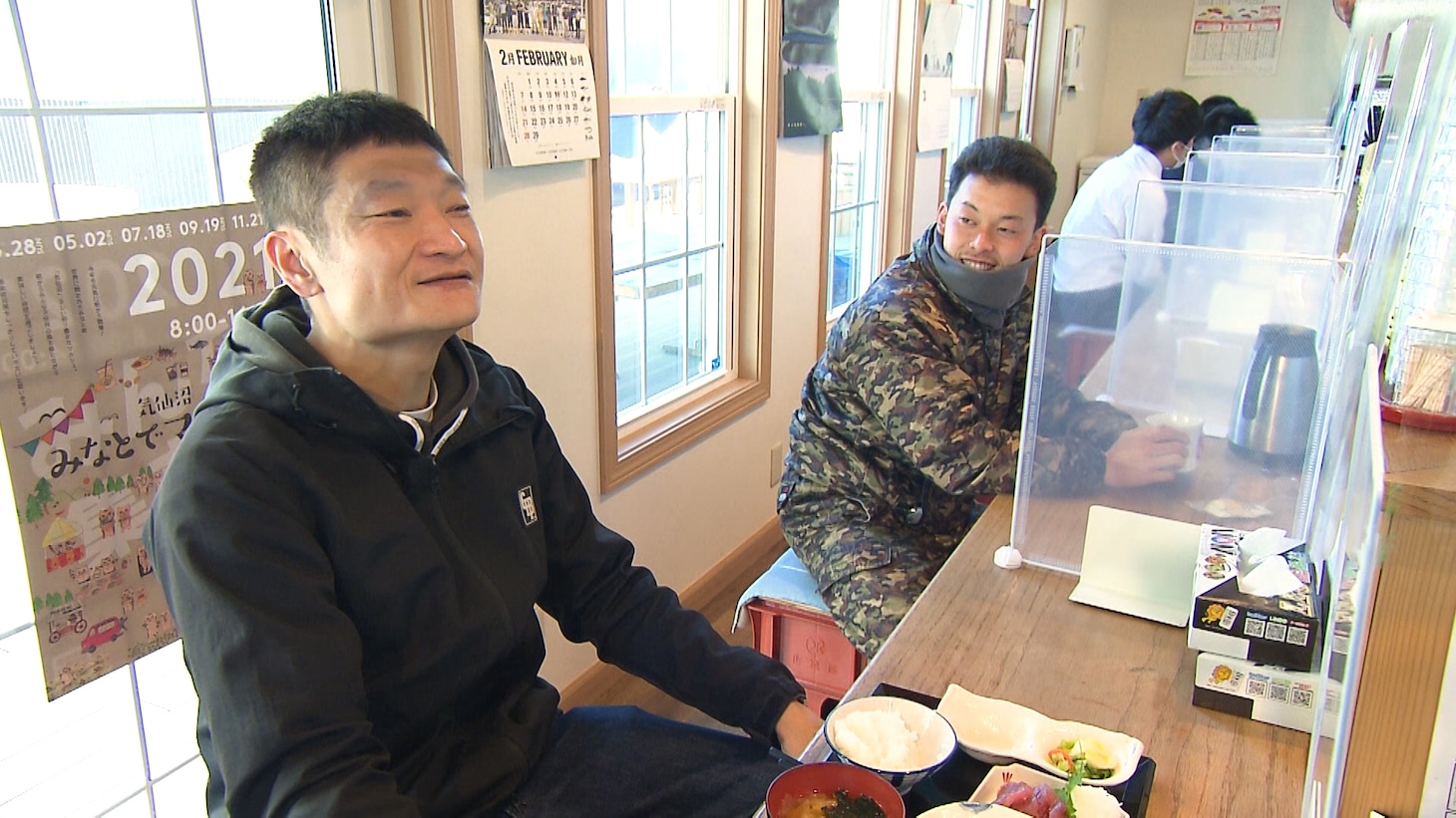 加藤歩（左）(c)ABCテレビ