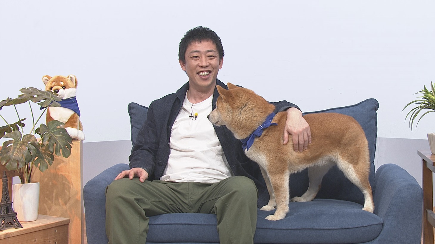 左からさらば青春の光・森田、里見ワン太郎。(c)静岡朝日テレビ