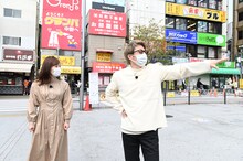 左から水ト麻美アナウンサー、ロンドンブーツ1号2号・田村淳。(c)日本テレビ