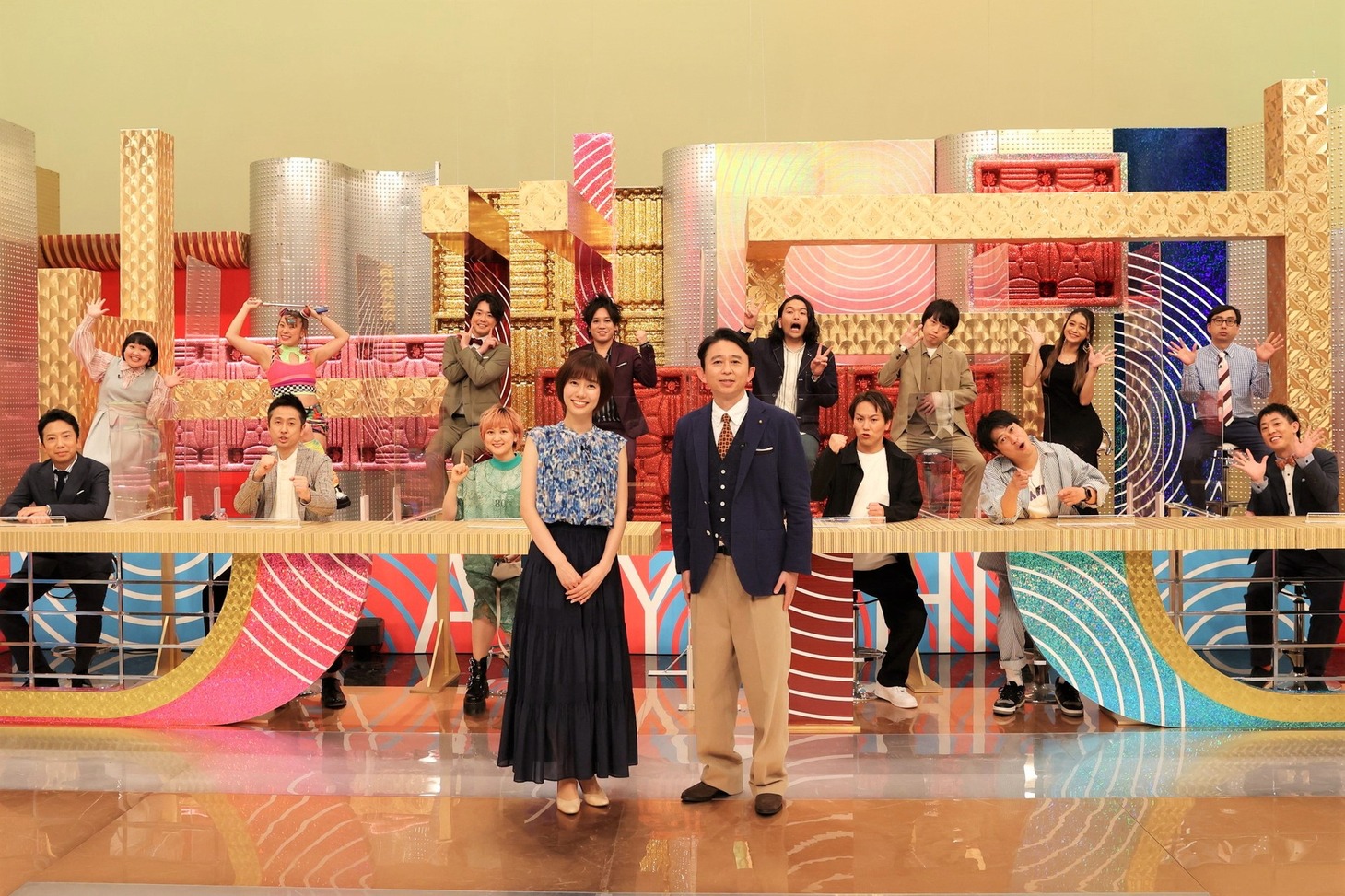 「有吉のまさかズレてませんよね!?」の出演者たち。(c)フジテレビ