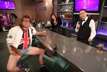 ゲストの野性爆弾くっきー！（左）。