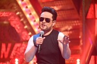 「ものまねグランプリ ガチの歌ものまねNo.1決定戦」より。(c)日本テレビ