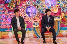 （左から）フットボールアワー後藤、蛍原徹。(c)テレビ朝日