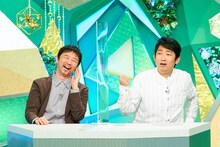 「やすとものいたって真剣です」にゲスト出演する（左から）ザ・プラン9・お～い！久馬、NON STYLE石田。(c)ABCテレビ