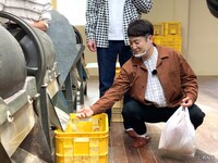 「和牛×かまいたちのいいダシとってんね～」より。