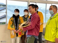 「和牛×かまいたちのいいダシとってんね～」より。