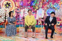 （左から）小島瑠璃子、おぎやはぎ矢作、蛍原徹。(c)テレビ朝日