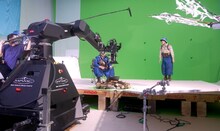 CM撮影中の出川哲朗とパーパー・ほしのディスコ。