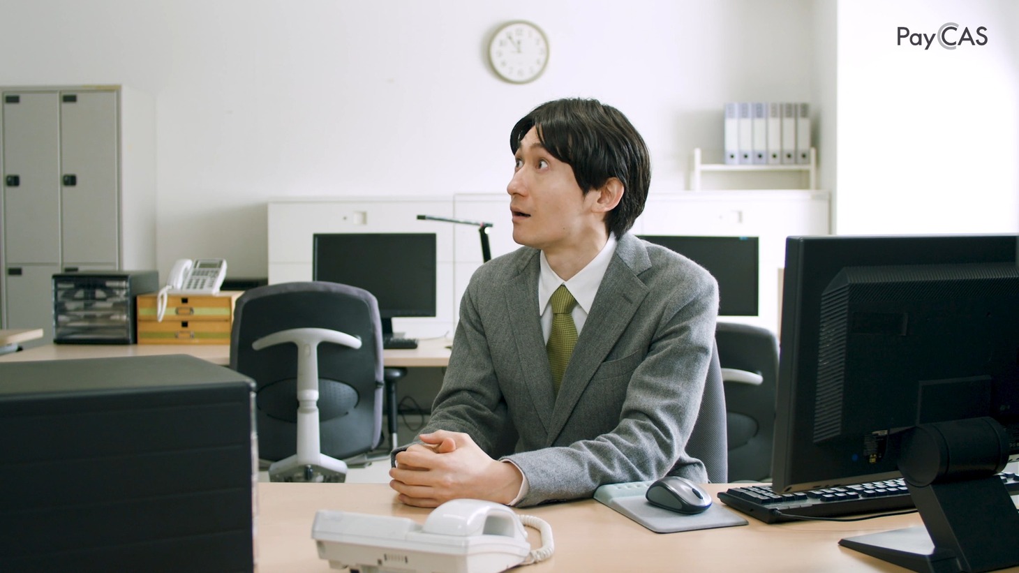 たつろうが出演するPayCASのWebCMより。