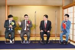 ミキ 花の甲子園 アンバサダー就任 生け花を通して心を落ち着かせたい 会見レポート お笑いナタリー ミキ 花の甲子園 アンバサダー就任 生け花を通して心を落ち着かせたい 会見レポート お笑いナタリー