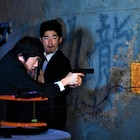 しずるが本格銃アクション、キングオブコント決勝ネタ「突入」映像化