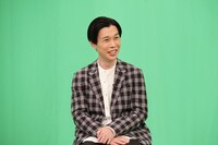 スタジオ出演するハライチ岩井。