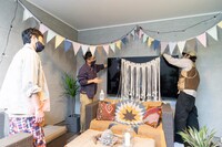 「ロバート山本＆馬場のおうちでハピキャン」のワンシーン。(c)メ～テレ