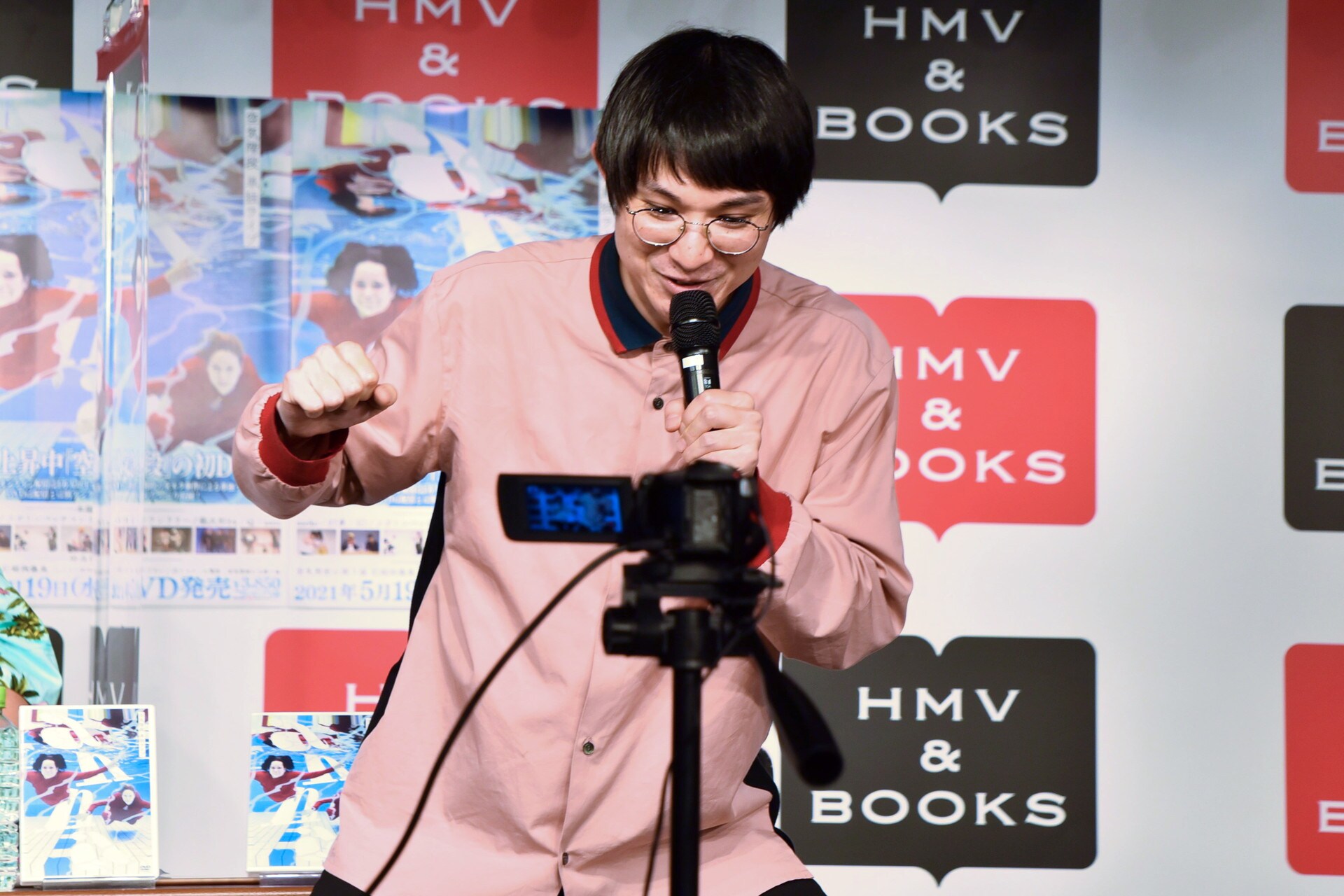 空気階段DVD好調でかたまり「サイコゥ！サイコゥ！サイコゥ！」もぐら