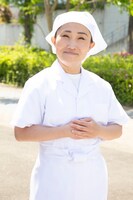 スタッフ・芦屋役のキンタロー。。