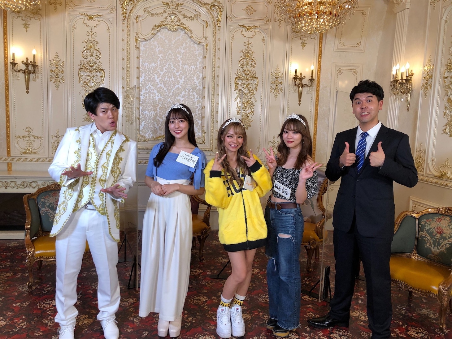 左から土佐兄弟・有輝、川畑綾理、小田愛実、桐原愛歩、土佐兄弟・卓也。(c)静岡朝日テレビ