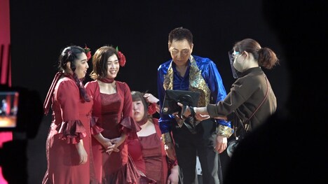 CM「フラメンコ」編の撮影中の様子。