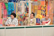 （左から）宮下草薙・草薙、ジャングルポケット斉藤、バイきんぐ小峠。(c)テレビ朝日