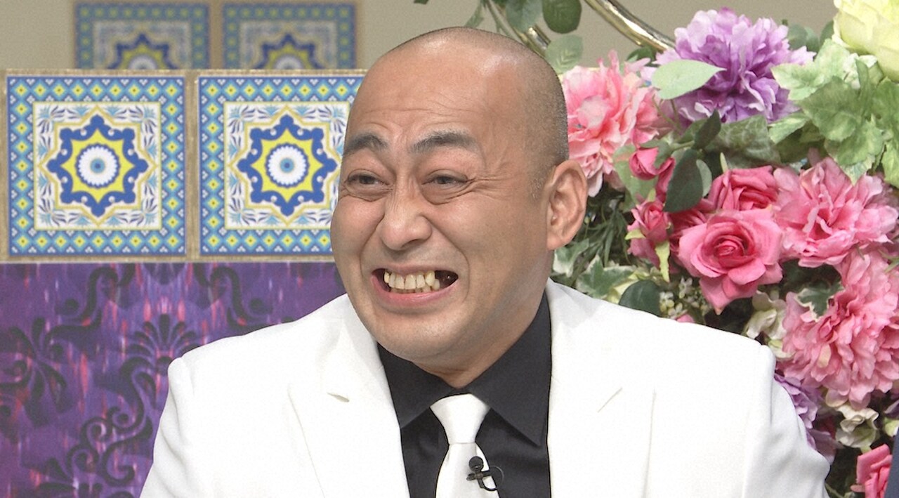 錦鯉「さんま御殿」初登場、長谷川が奥歯にまつわる話を披露