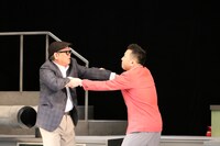 「はい！丸尾不動産です。」公演の様子。