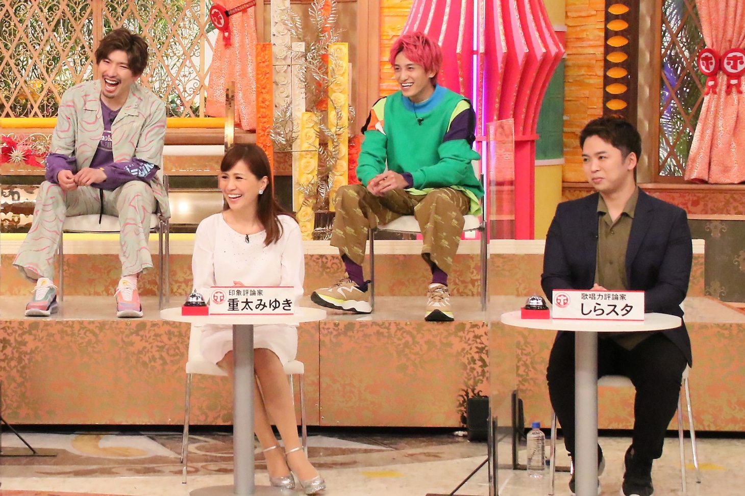 （後列左から）重太みゆき、しらスタと、EXIT（後列）。