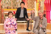 （左から）菊地亜美、ブラックマヨネーズ吉田、スピードワゴン小沢。(c)フジテレビ