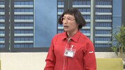 舞台「バリバリ社員とズレズレ社長」の様子。